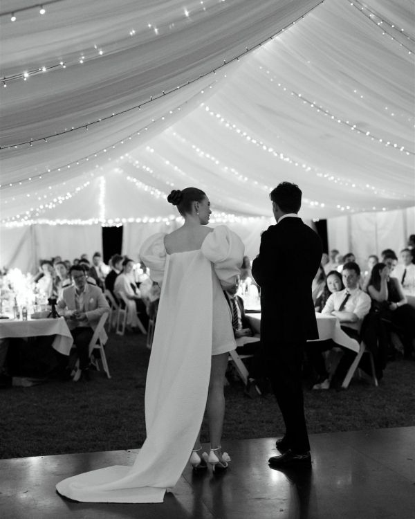 Beautiful Garden Wedding | Wedding Tent, Flower Cake and Eternal Love