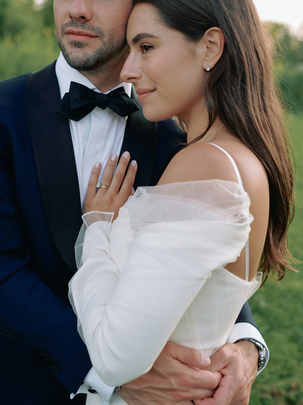 Beautiful Backyard Wedding in Massachusetts | End-of-Summer Wedding Under the Tent