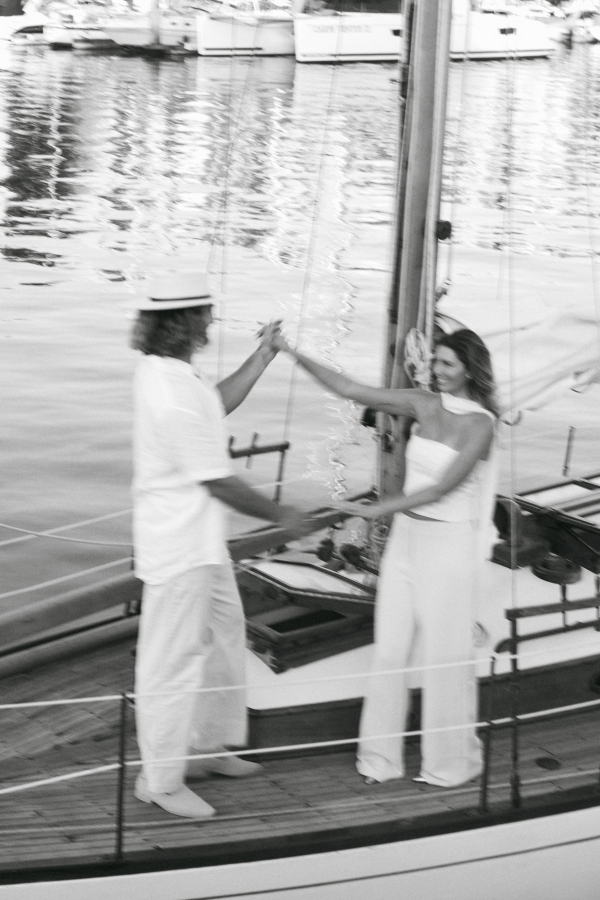 Lovers in the Mist | Wedding Photoshoot in California