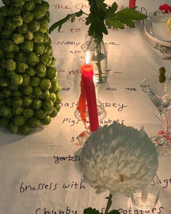 7 Brands for Unique Wedding Table Linen