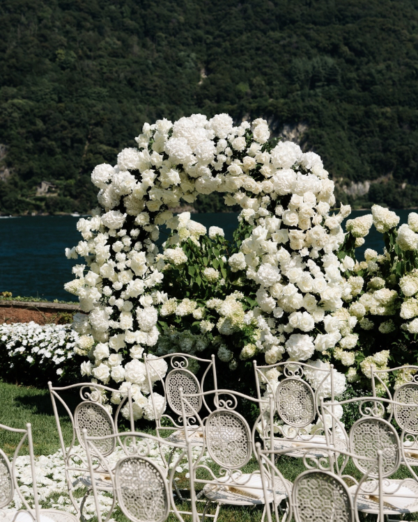 40 Timeless Event Design Ideas for an Elegant & Classic Wedding