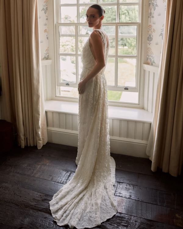 Liv Perez's 10 Essential Tips to Styling a Wedding Wardrobe