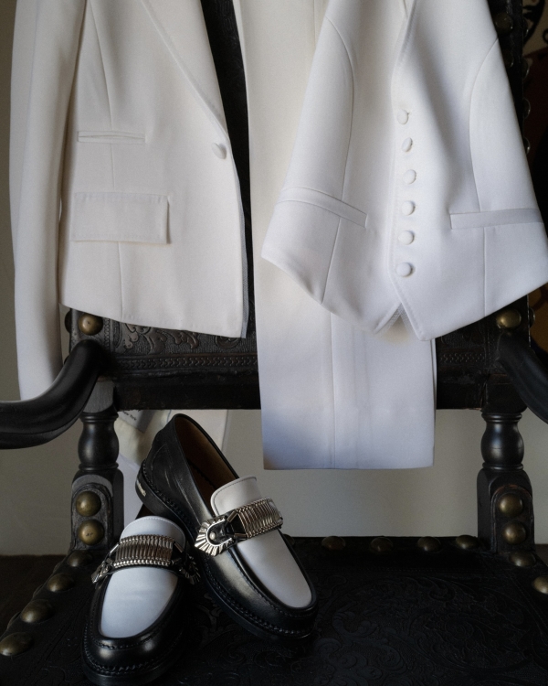 A Vibrant Western-Flair Wedding on a Santa Barbara Ranch