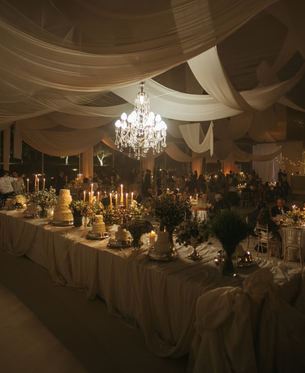 40 Timeless Event Design Ideas for an Elegant & Classic Wedding