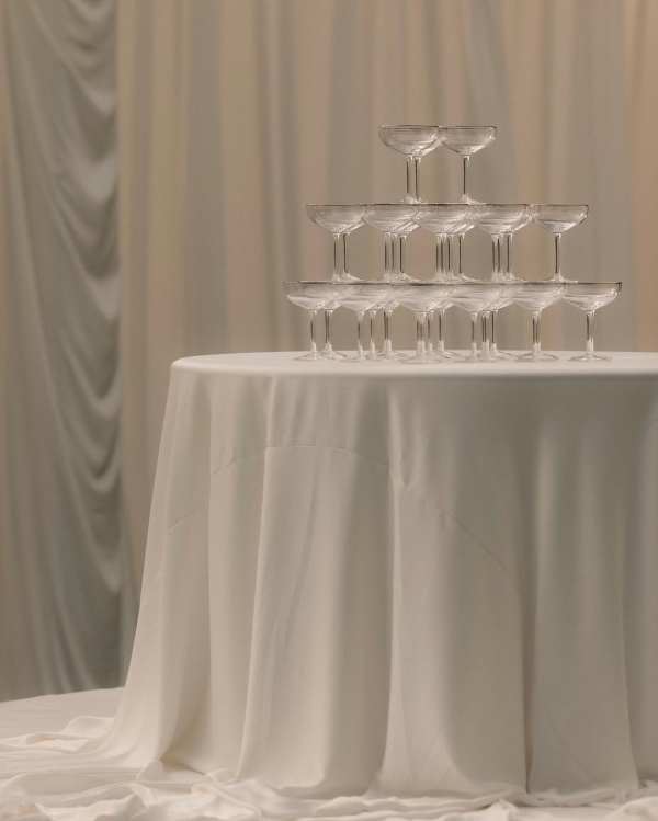 40 Timeless Event Design Ideas for an Elegant & Classic Wedding