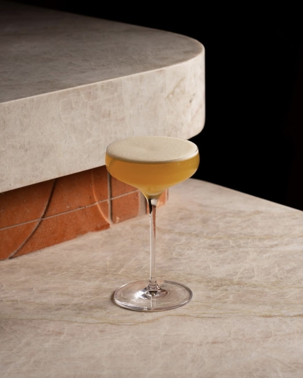 6 Must-Try Signature Wedding Cocktails Your Guests Will Love