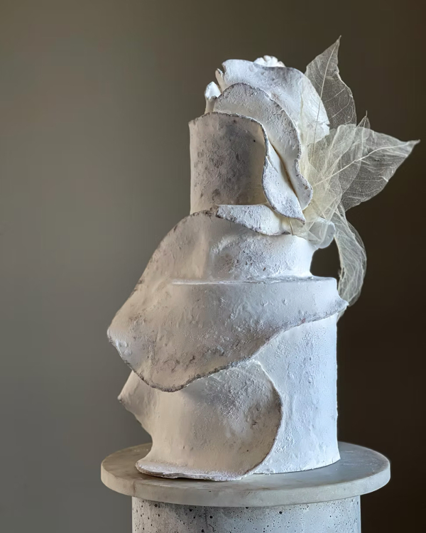 40 Creative Wedding Cakes That Double as Decor