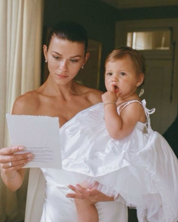 10 Creative Ways to Include Siblings and Family in Your Wedding