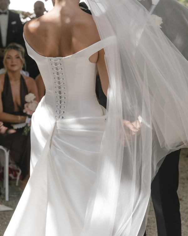 A Romantic Garden Affair in the Australian Countryside