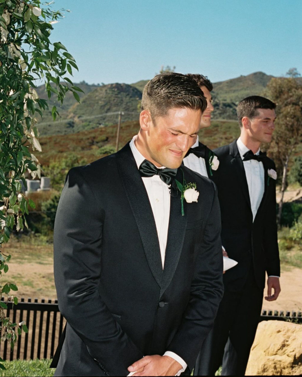 The Top Wedding Photography Trends for 2025 According to Pinterest