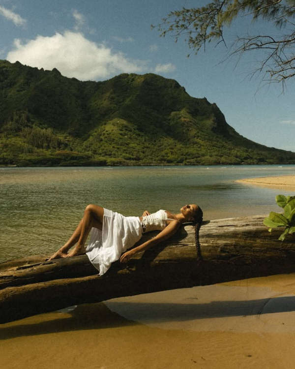 The Top Wedding & Honeymoon Destinations for 2025 According to Pinterest