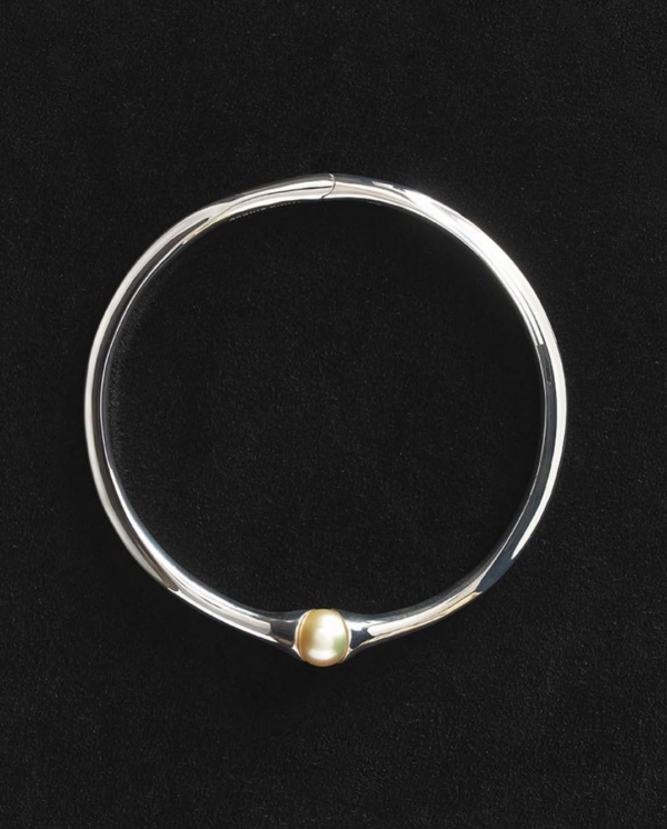 Fine Jewelry Trend: Sculptural Choker Necklaces