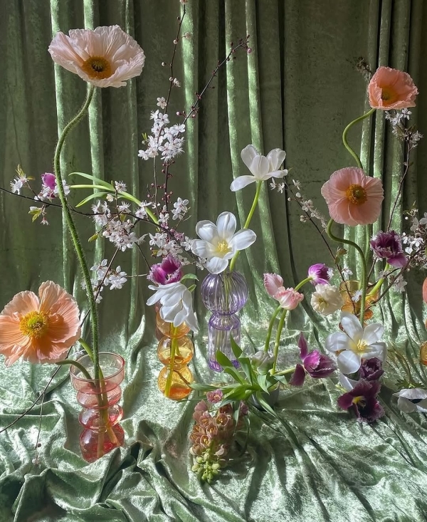 Wedding Florist in the USA | Wedding Decorators, Flower Arrangements in America | Bouquet For Bride