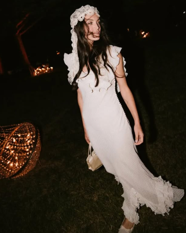 The Best Bridal Hairstyles to Wear with a Veil