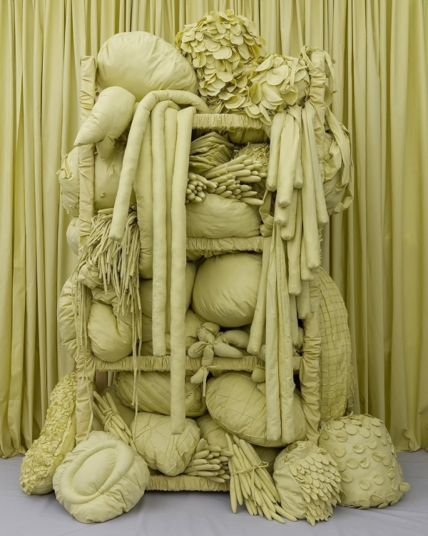 Minimalist vs Maximalist Wedding Design: Which Style Is Right for You?