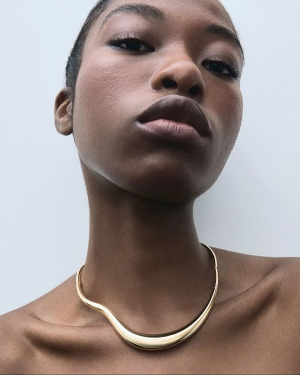Fine Jewelry Trend: Sculptural Choker Necklaces