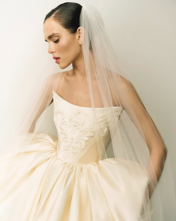 The Best Bridal Hairstyles to Wear with a Veil