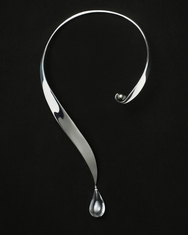 Fine Jewelry Trend: Sculptural Choker Necklaces