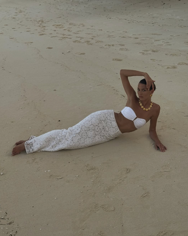 Beach Wedding Weekend Outfits: The Ultimate Bridal Style Guide