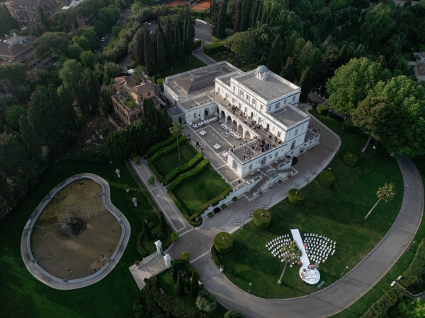 Photographers Nick Zharkov