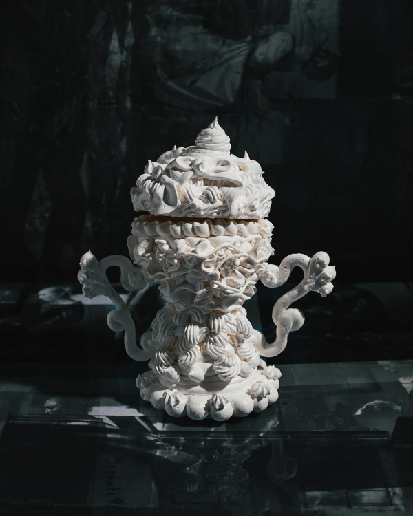 40 Creative Wedding Cakes That Double as Decor