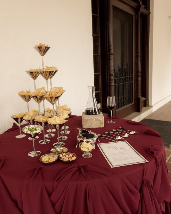 Experts Reveal the 8 Signs a Wedding Vendor Isn’t the Right Match