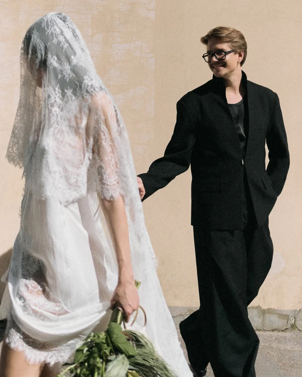 The Newlywed Phase: What to Expect in Your First Year of Marriage — photo 2