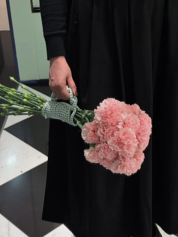 40 Unique Spring Wedding Bouquet Ideas We’re Obsessed With Right Now — photo 2