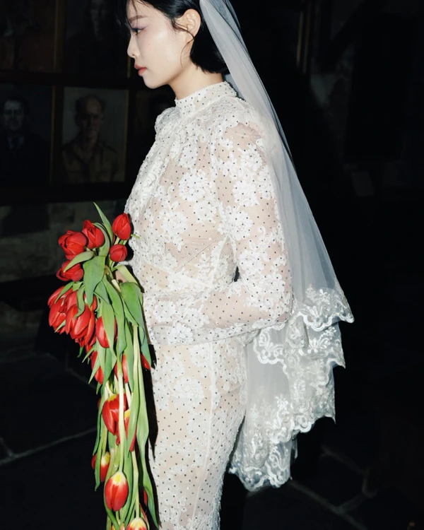 Need to Postpone Your Wedding? Here’s How to Do It Gracefully — photo 1