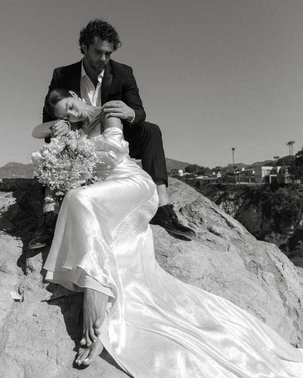 Pros and Cons of A Destination Wedding