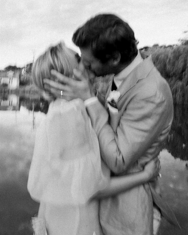 Pros and Cons of A Destination Wedding