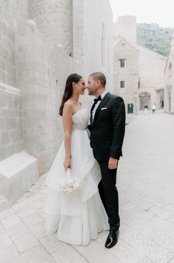 Wedding Venues in Dubrovnik | Photos | Elegant Minimalism Wedding Idea | European Wedding of Monika & Toni