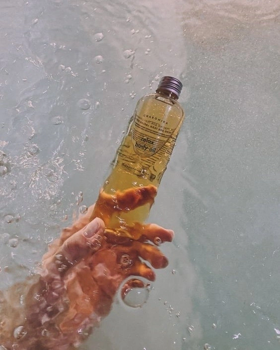 The Best Essential Oils for De-Stressing Wedding Planning (and Beyond) — photo 2