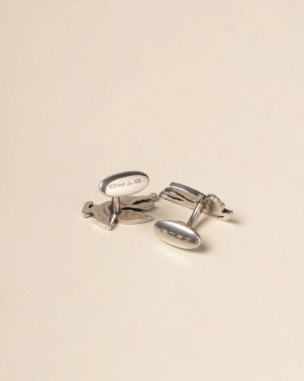 12 Pairs of Designer Cufflinks for Stylish Grooms — photo 2