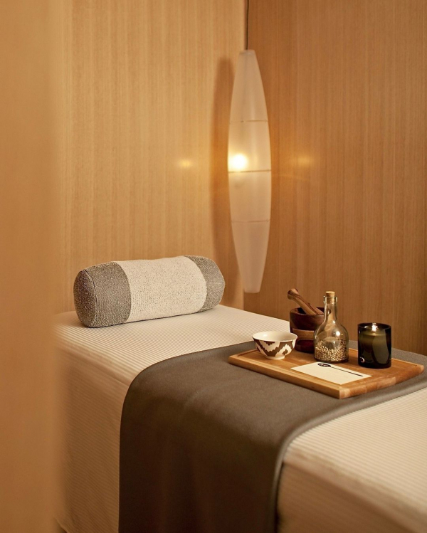 5 Best Spa in Chicago | Luxury Spa Resorts for Weekend | Massages for Couples