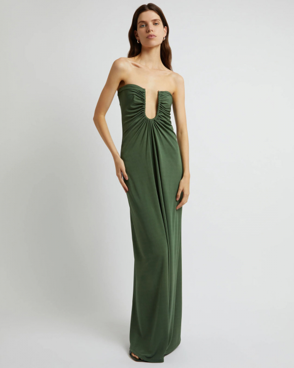 Best Beach Wedding Bridesmaid Dresses | Beach Vibe Dresses | Tropical Gowns