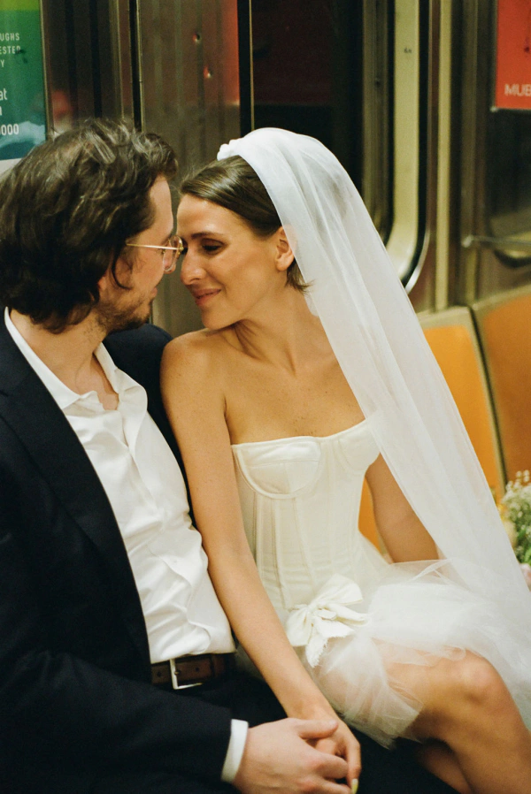 Elopement with a New York Heartbeat: Bella & Itai's Brooklyn Romance — photo 17