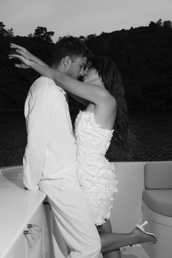 Photographers Sasha Dove