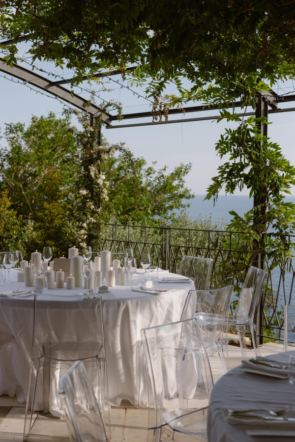 Photographers Agnes Black