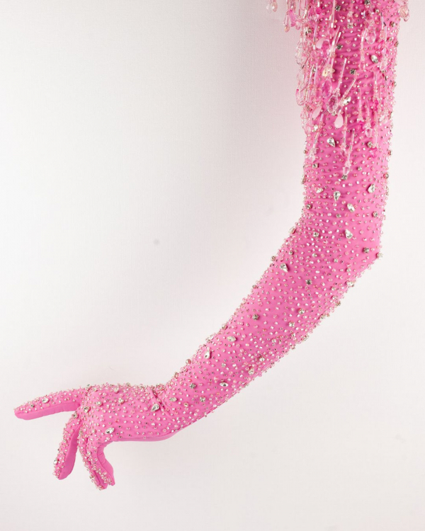 11 Best Brands for Wedding Accessories | Unique, Unusual Bridal Accessories