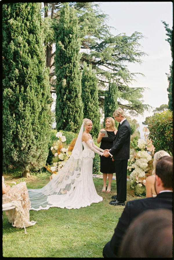 Florists Tepee Sauvage