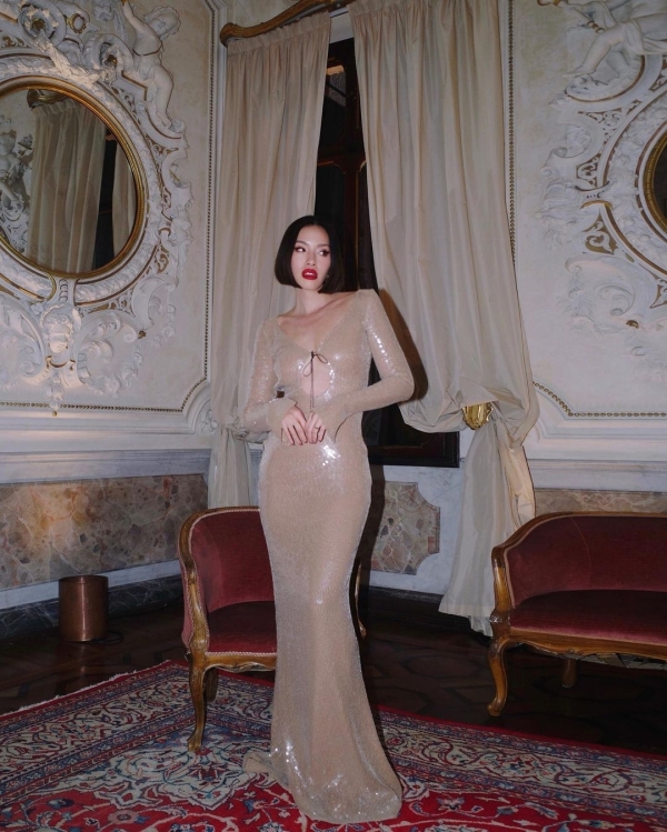 13 Fashion Influencers for Chic Bridal Style