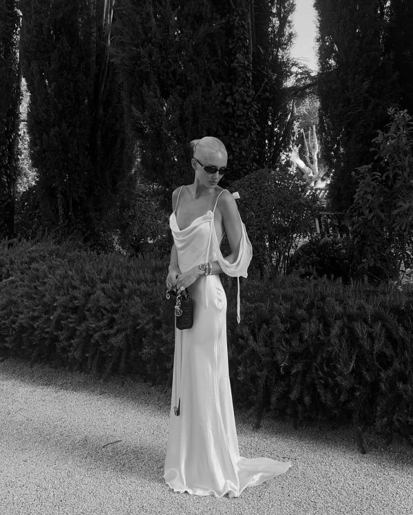 13 Fashion Influencers for Chic Bridal Style