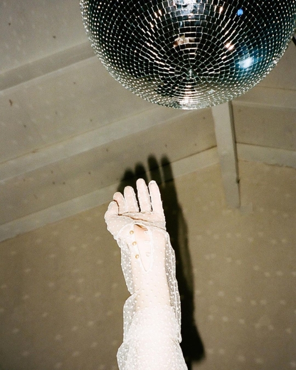 Which Wedding First Dance Style Is Right for You? | How to Choose Wedding Dance Style