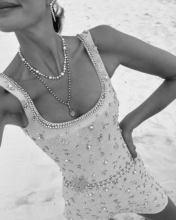 13 Fashion Influencers for Chic Bridal Style