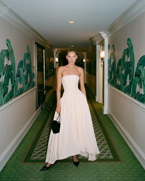 13 Fashion Influencers for Chic Bridal Style