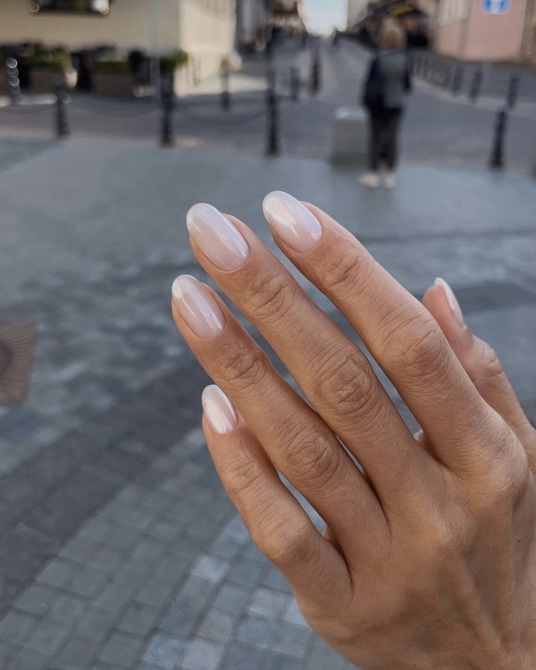 Minimalist Nail Designs for Bridal Inspiration | Elegant Nails Ideas For Wedding | Bridal Nails
