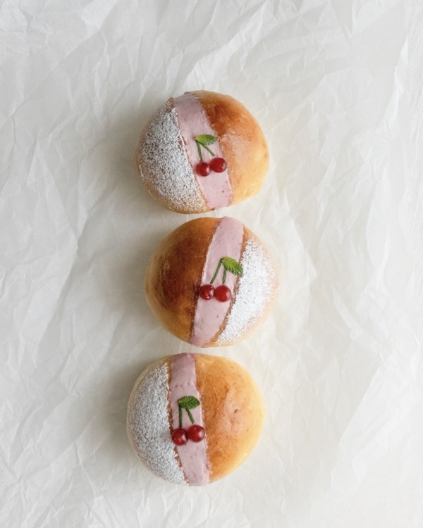 Pink Wedding Cake & Dessert Ideas