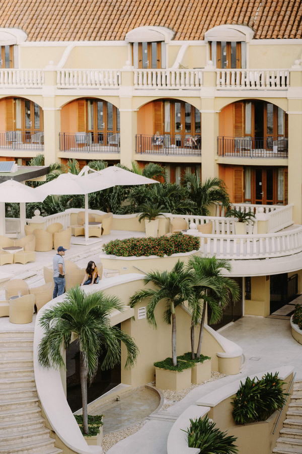 Photographers Hennygraphy