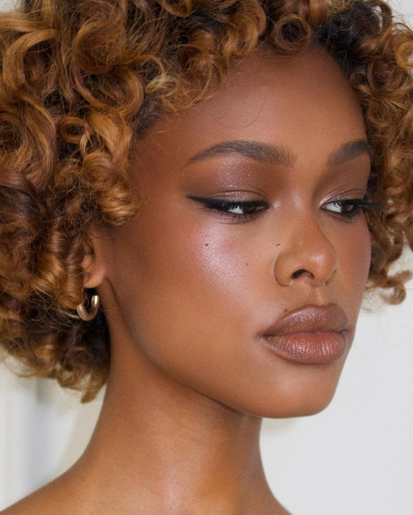 Best Australian Makeup Artists | Famous, Professional Influencers in Sydney & Melbourne | Bridal Makeup | Wedding Beauty Artists